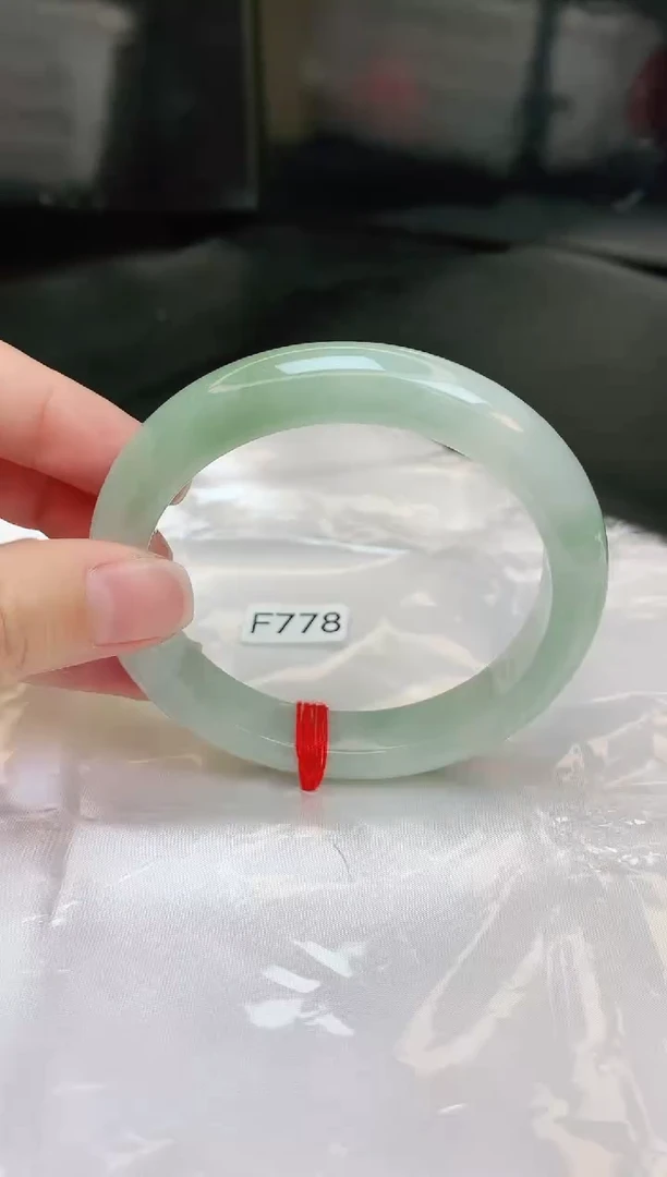 【闪购商品】翡翠手镯未镶嵌缅甸天然A货手镯