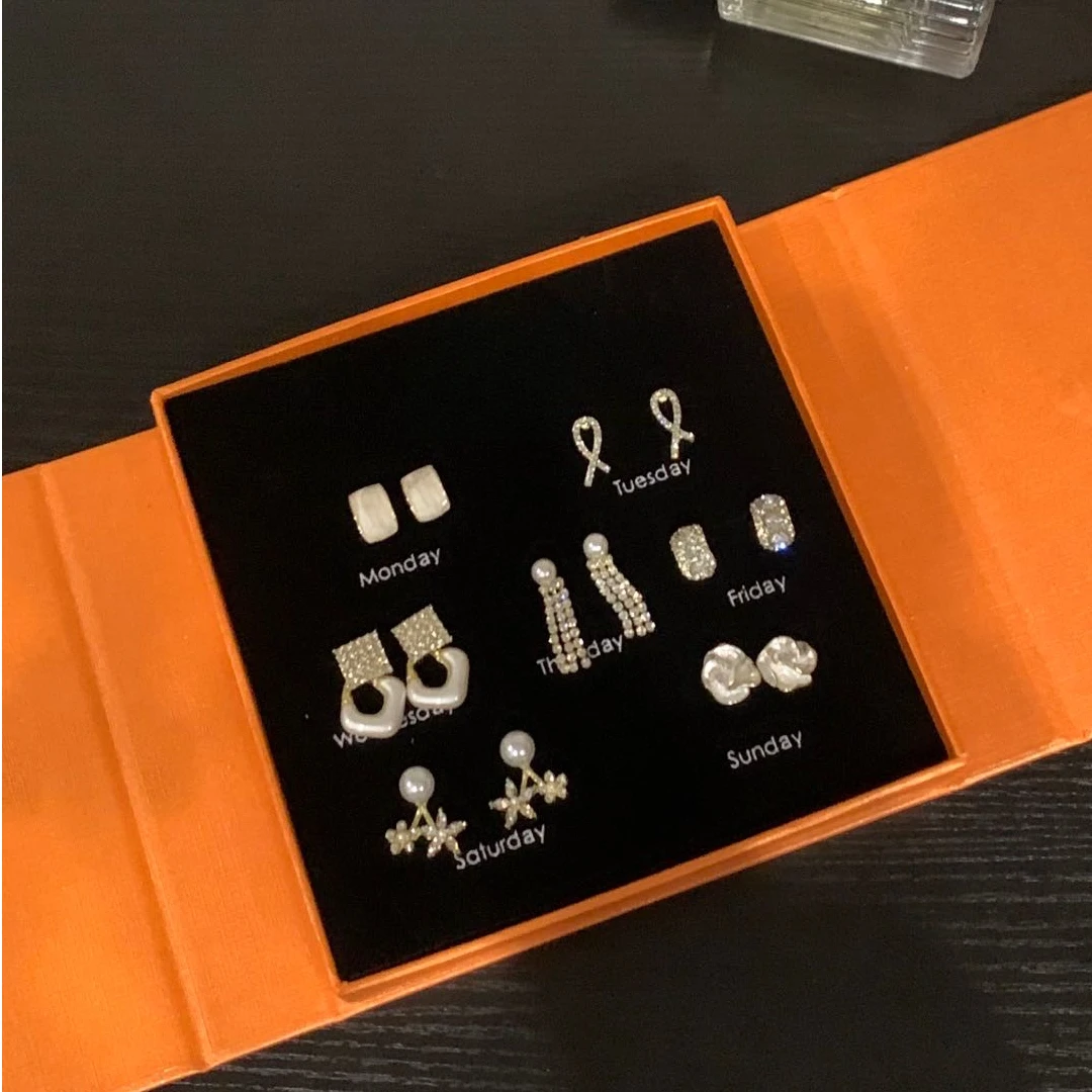合金耳饰 6219 GG 繁花星钻耳钉套装