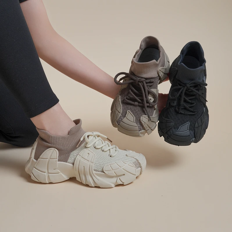 2025秋款情侣透气舒适飞织轻便懒人软底百搭运动高弹防滑袜子鞋