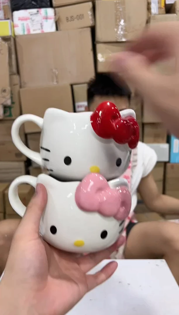 瓷片大号红色加粉色kt头杯2件套