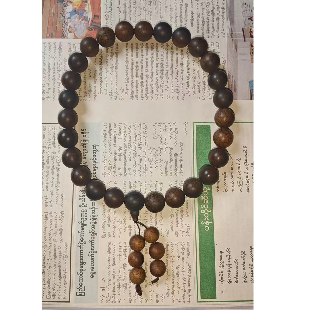 QH12G沉香手持26颗1.8CM（多样性发货）