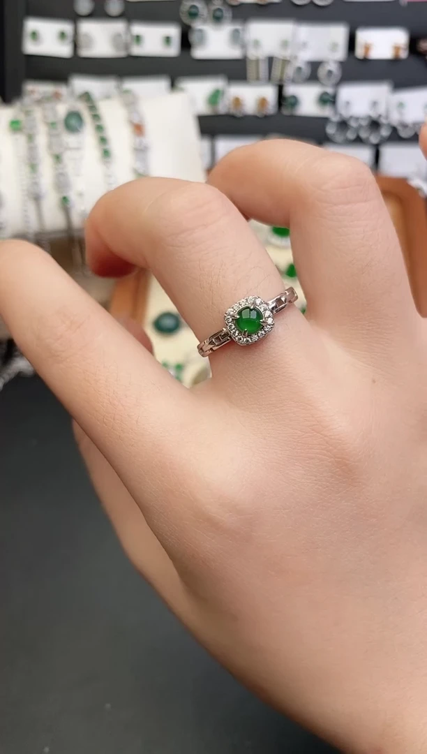 银S925镶嵌戒指翡翠0