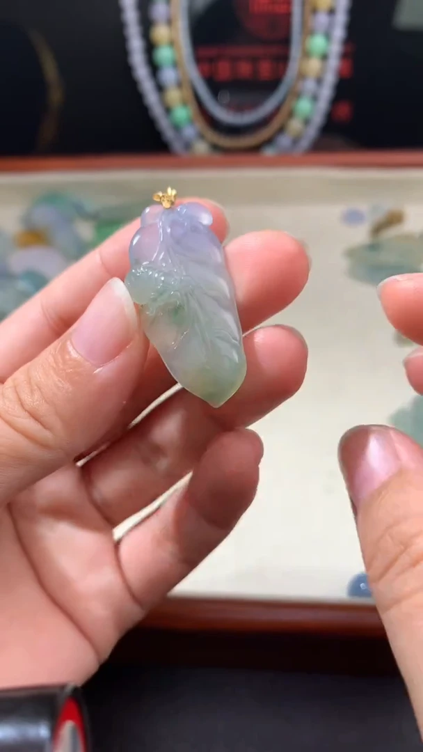未镶嵌定制翡翠