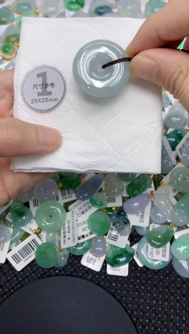 颈饰未镶嵌翡翠1111111