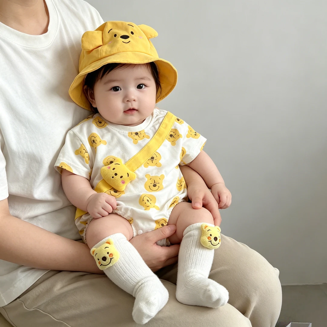 婴幼儿夏季款式维尼熊带帽包屁衣