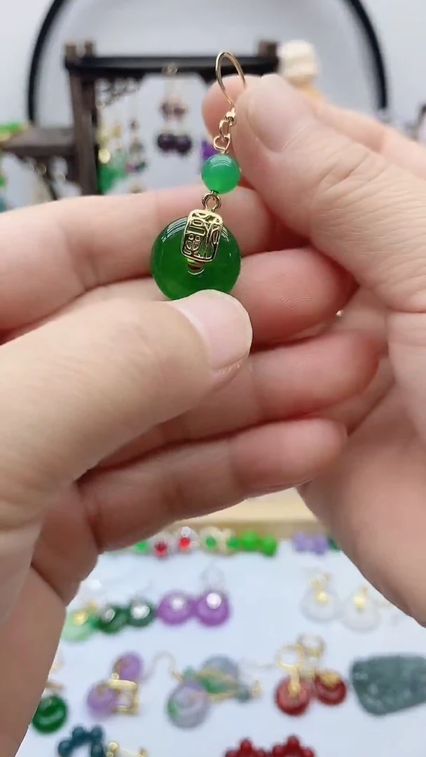 14K金镶嵌石英质玉（天山翠）耳饰76