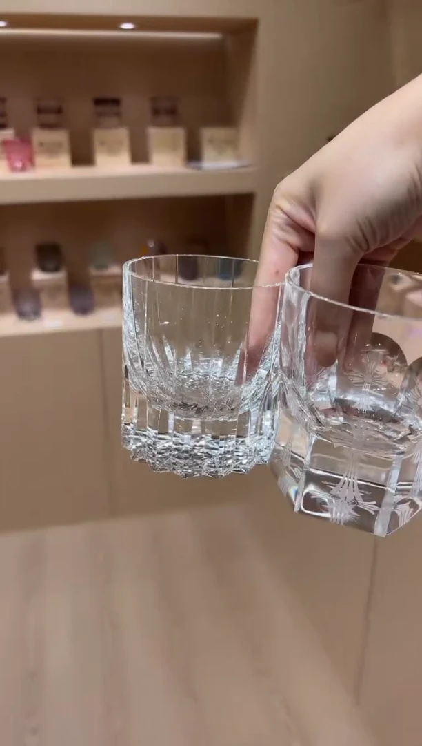 宝*K9星芒透色一只 克LX一只看图