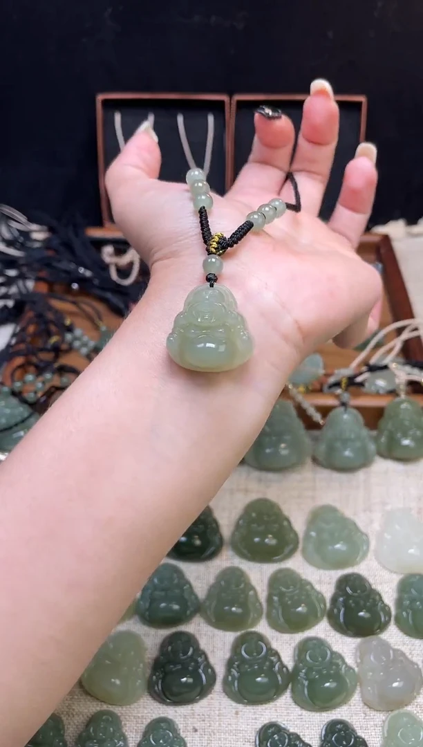 颈饰未镶嵌和田玉25