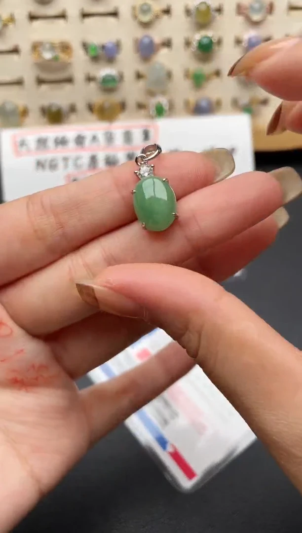 翡翠戒指银S925镶嵌一物一证一礼盒