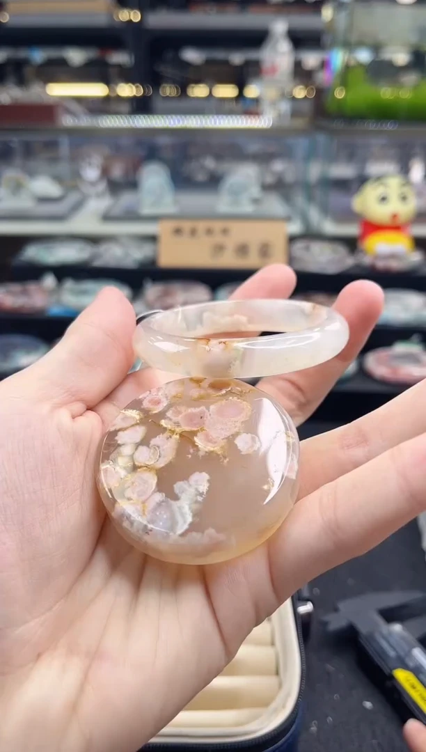 未镶嵌手镯石英质玉53圈口 （赠品镯心）3438847