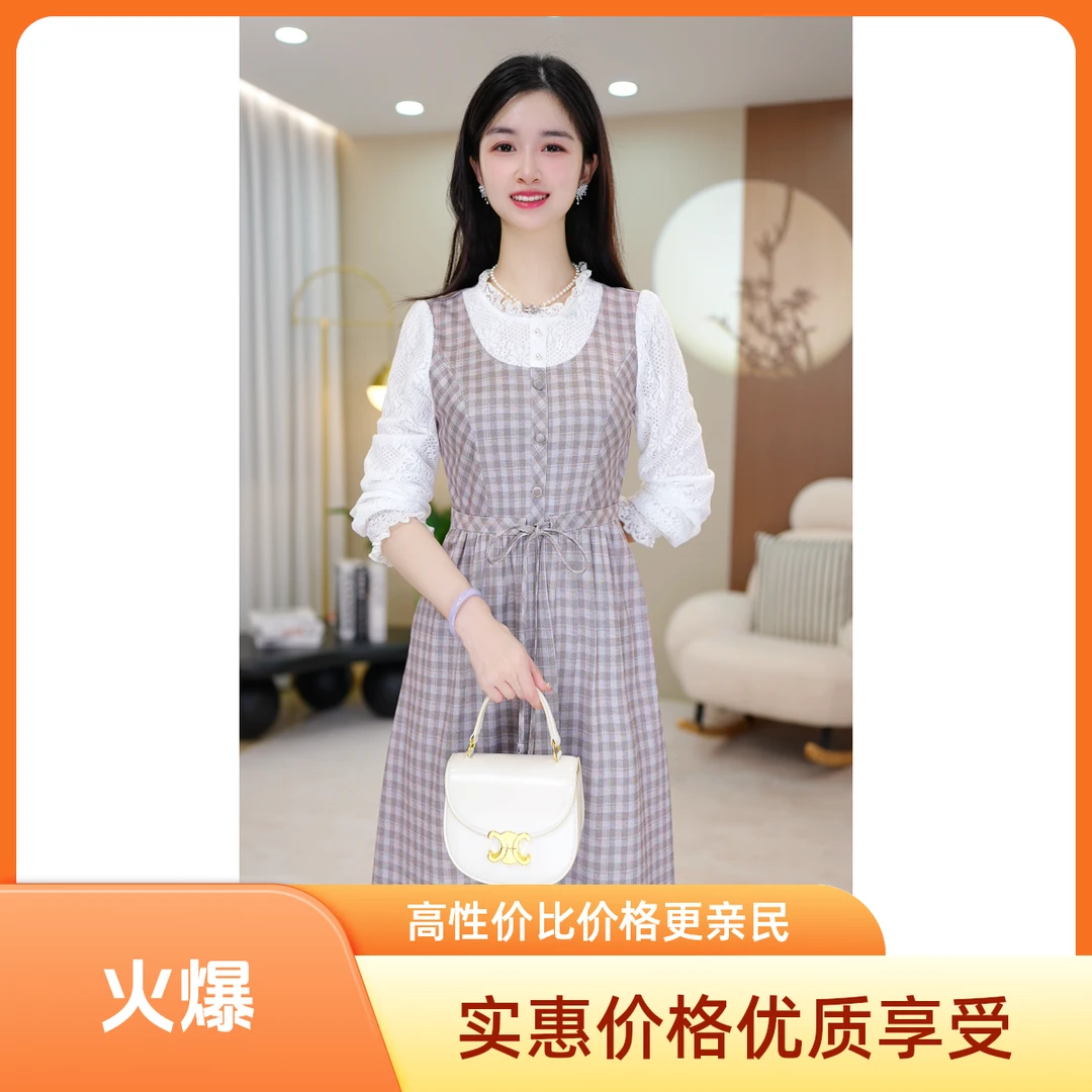 【琥珀流光】早秋不规则领型单排多扣连衣裙娃娃领格纹收腰女装
