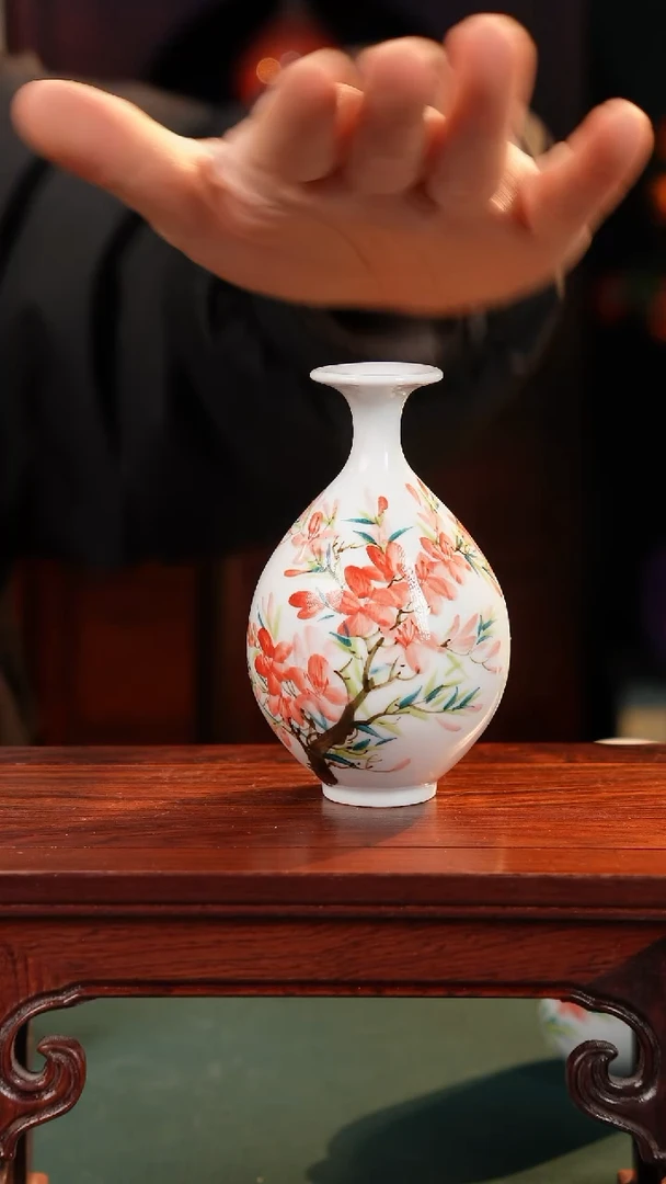 【闪购商品】摆件釉下五彩纯手工手绘原创瓷器