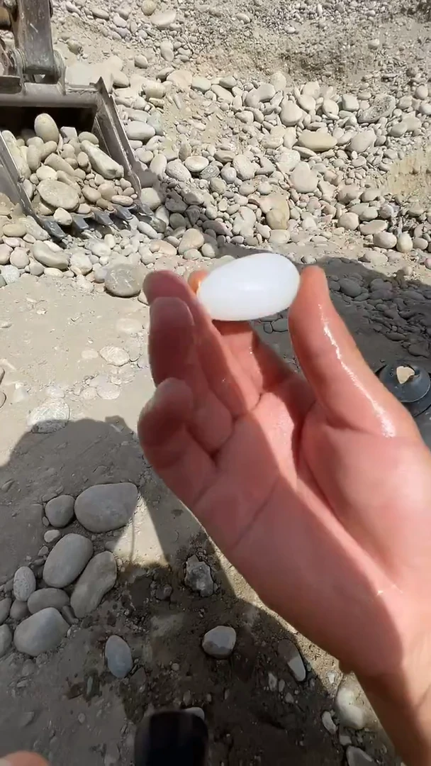 颈饰未镶嵌和田玉0012