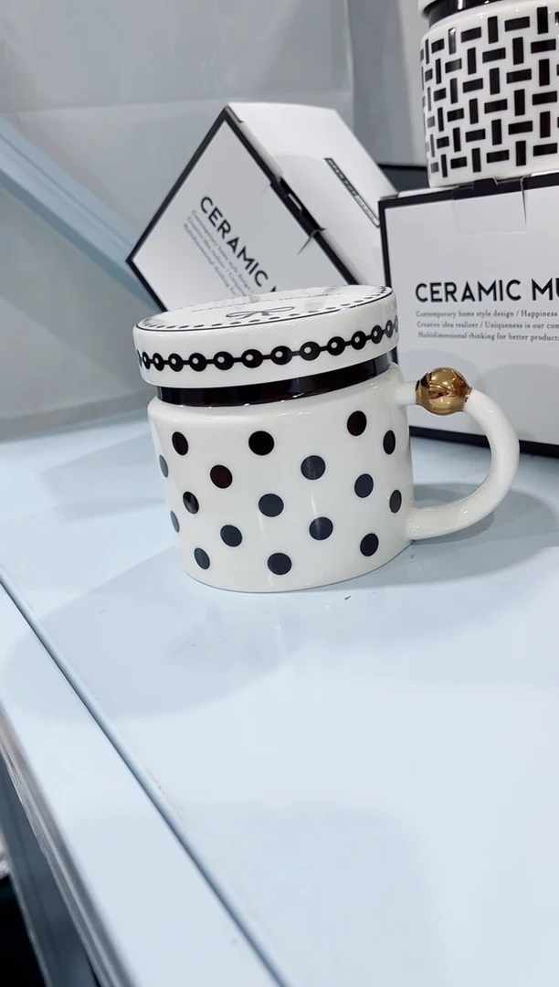 瓷片日用陶瓷（简装）杯子一个