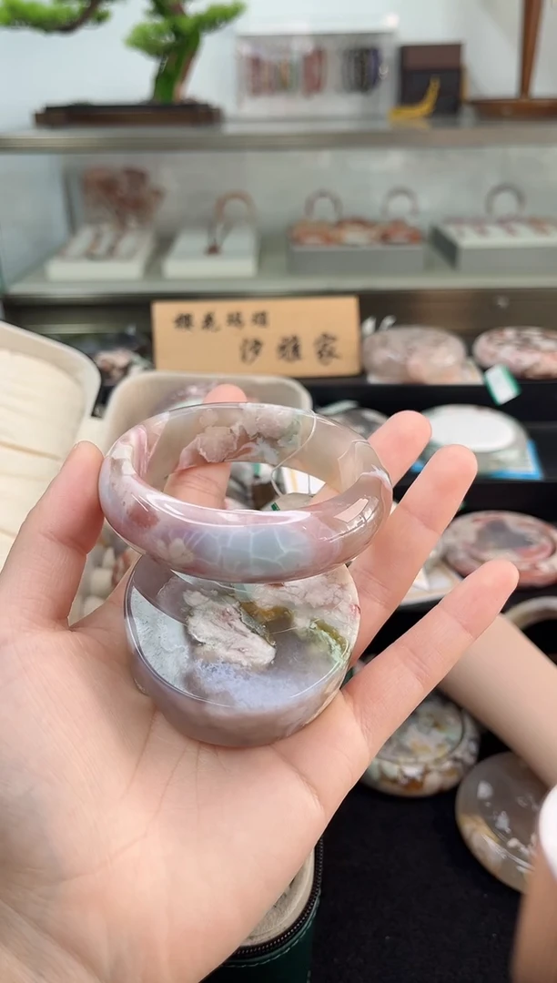 未镶嵌手镯石英质玉60圈口（赠品镯心）S9930
