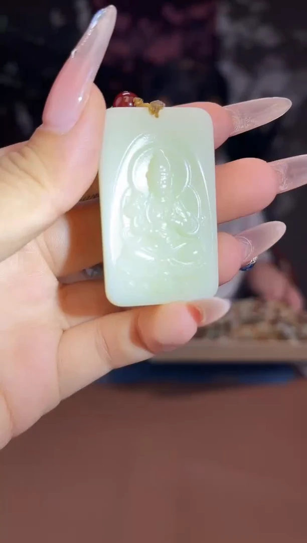 和田玉未镶嵌颈饰A366