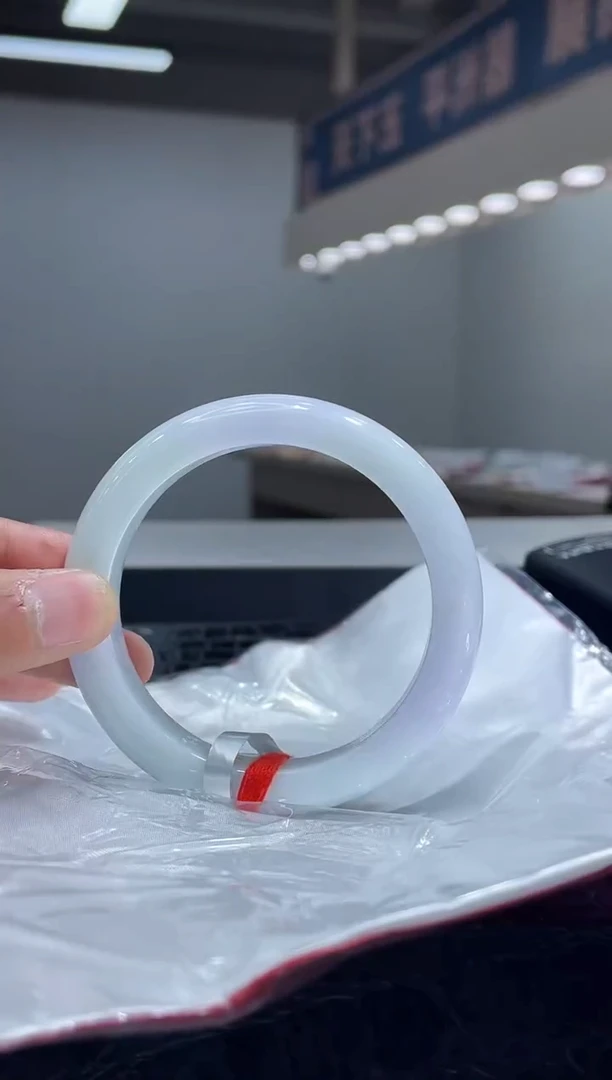 未镶嵌手镯翡翠8