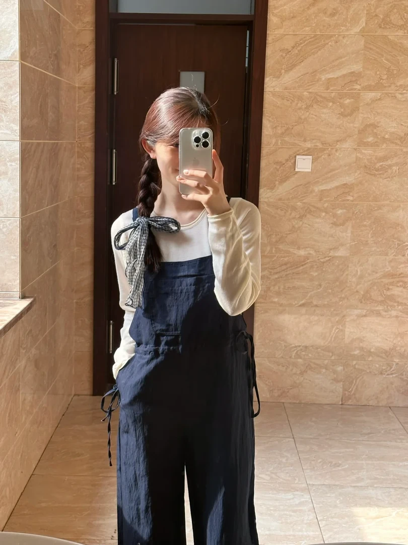 蓝色韩系休闲时尚背带裤女夏2025新款大方得体休闲打底衫两件套女