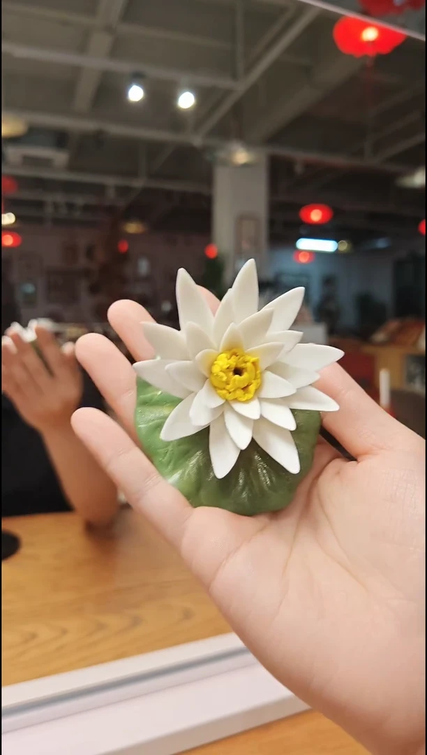 泥塑百师园陶瓷瓷花-莲花