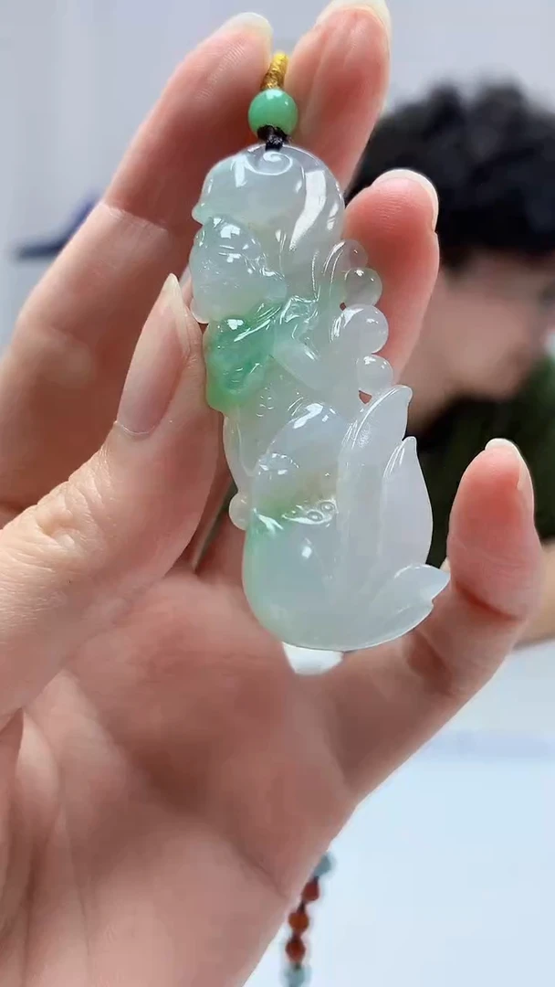 【闪购商品】定制翡翠未镶嵌4688zm-毛货赠珠链挂件189