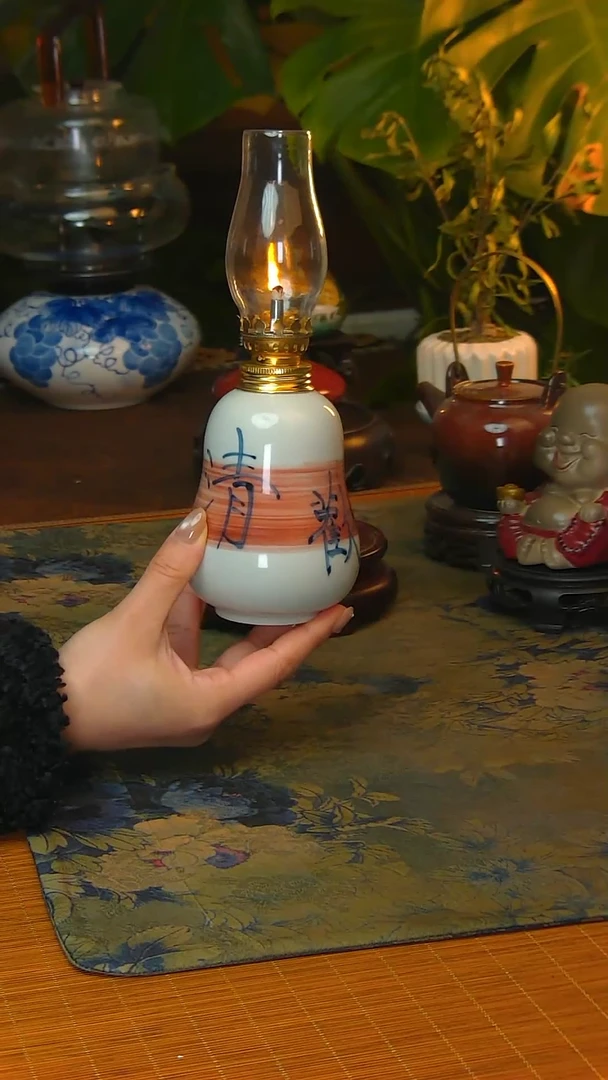 【闪购商品】景德镇陶瓷手工灯摆件