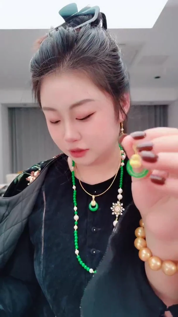 无合金2830绿扣子