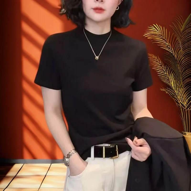 2025早春款圆领设计感时尚百搭短袖显瘦上衣款女