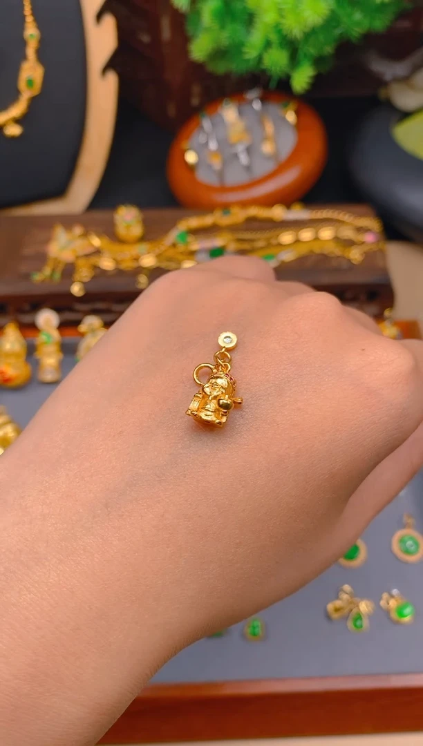 翡翠银S925镶嵌吊坠(不含链)财神提溜