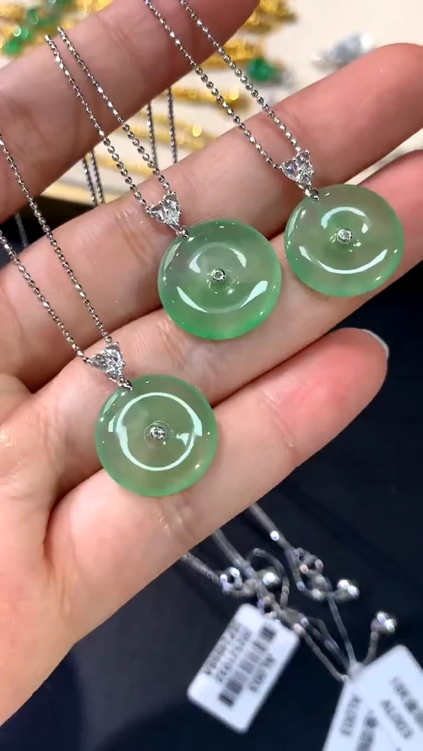 套链18K金镶嵌翡翠A117|多样性发其一|8800