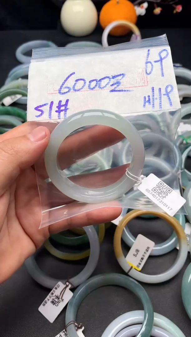 【闪购商品】定制翡翠未镶嵌毛货需精细抛光+多样性发货拍一发一