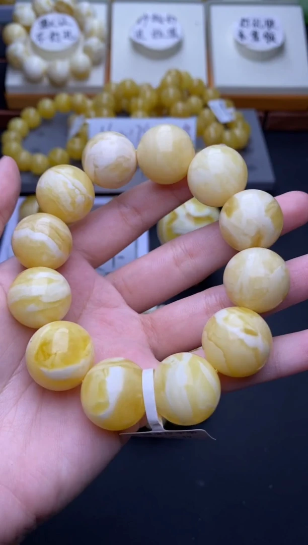 未镶嵌琥珀裸石大小姐珠宝116