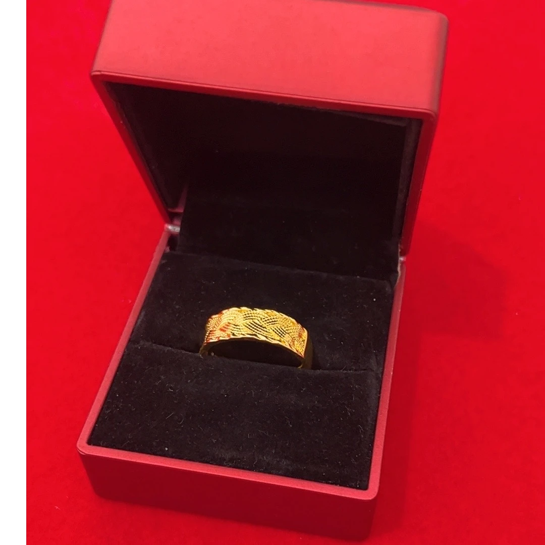   精美气质麻花戒指（ZJC05）经典百搭