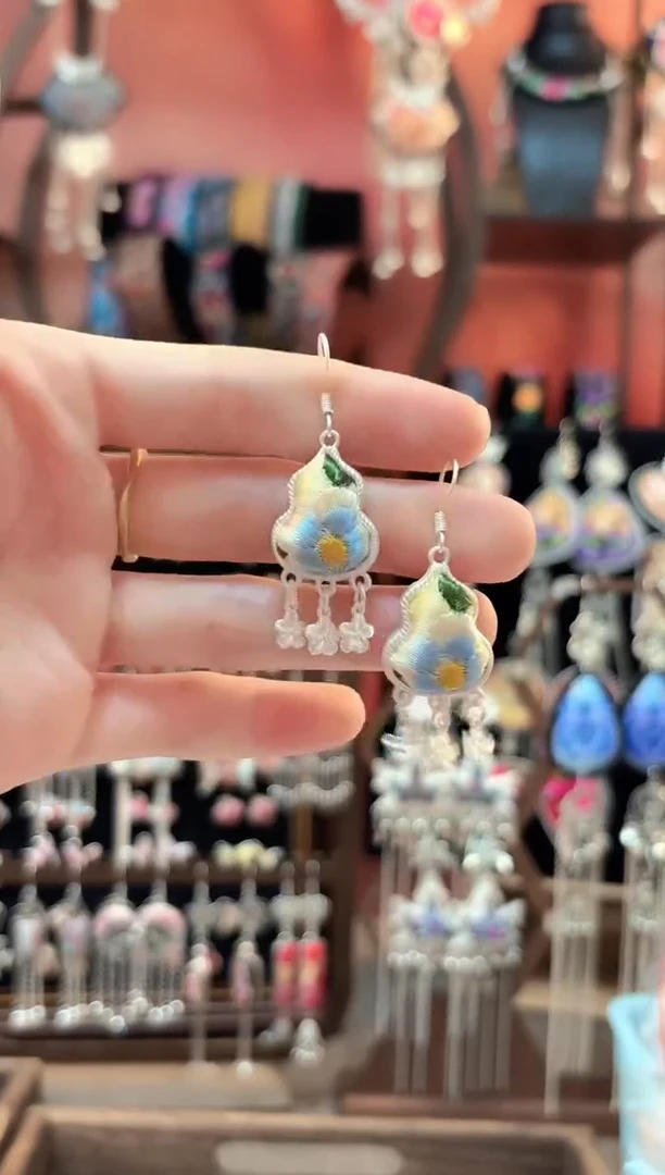 云织谣民族风精美饰品   79