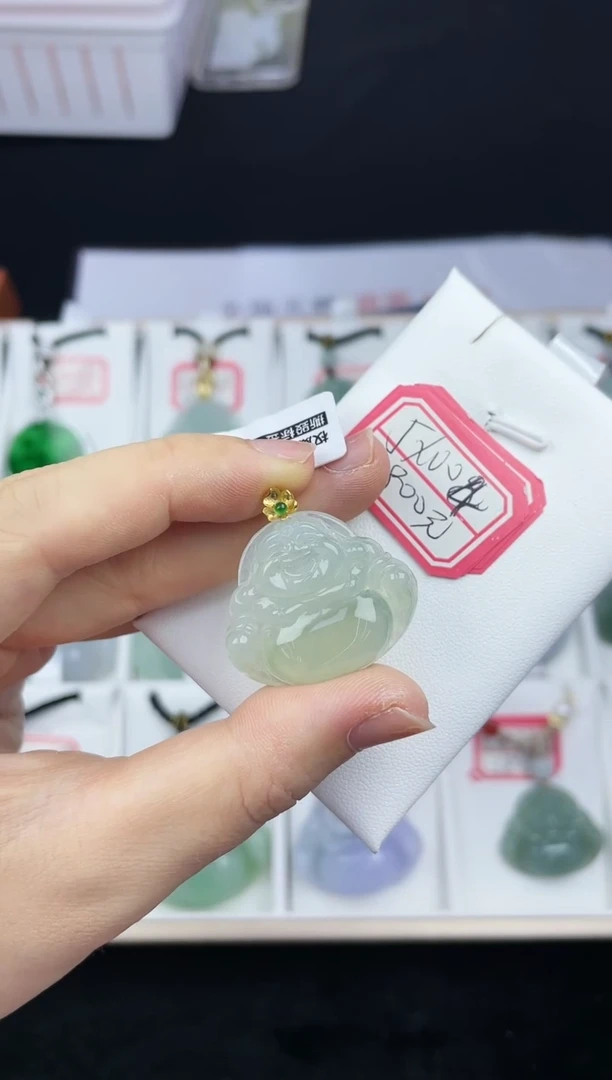 翡翠未镶嵌吊坠(不含链)孤品5X004高冰晴底小佛（不含链）
