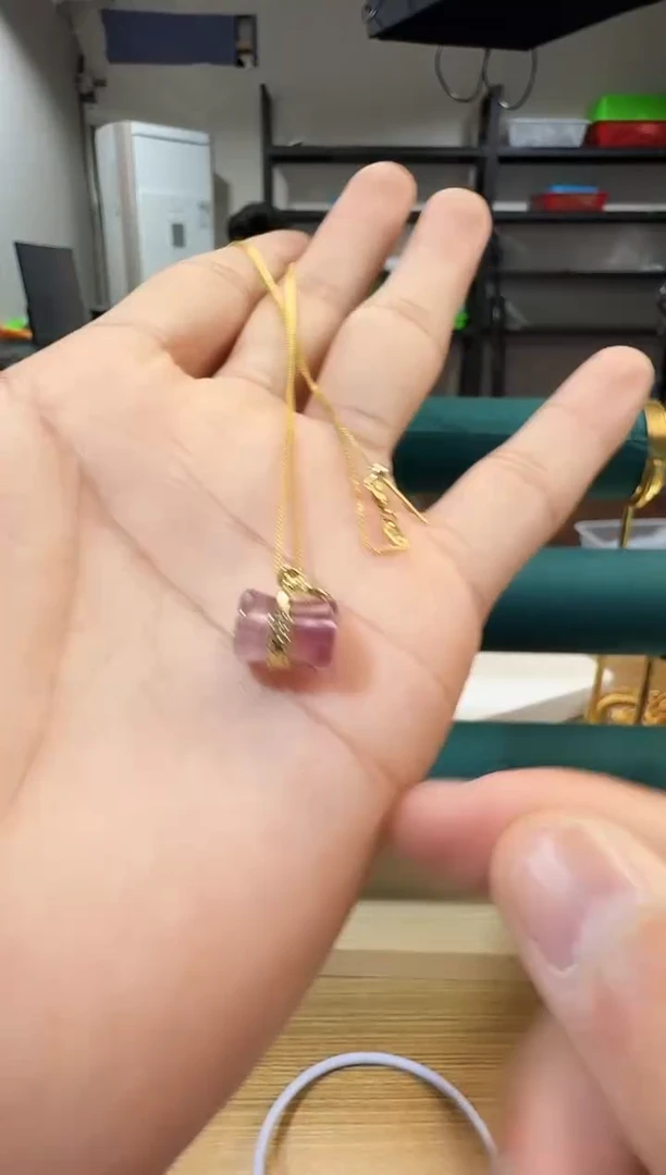 吊坠(赠链)未镶嵌水晶晶0489