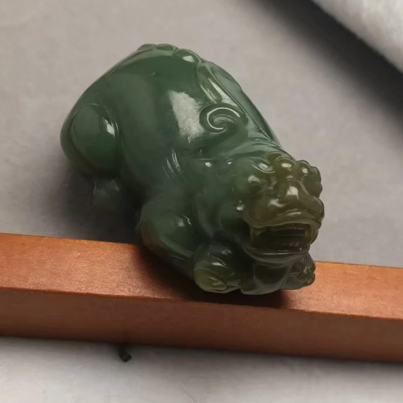 碧玉貔貅手把件V051