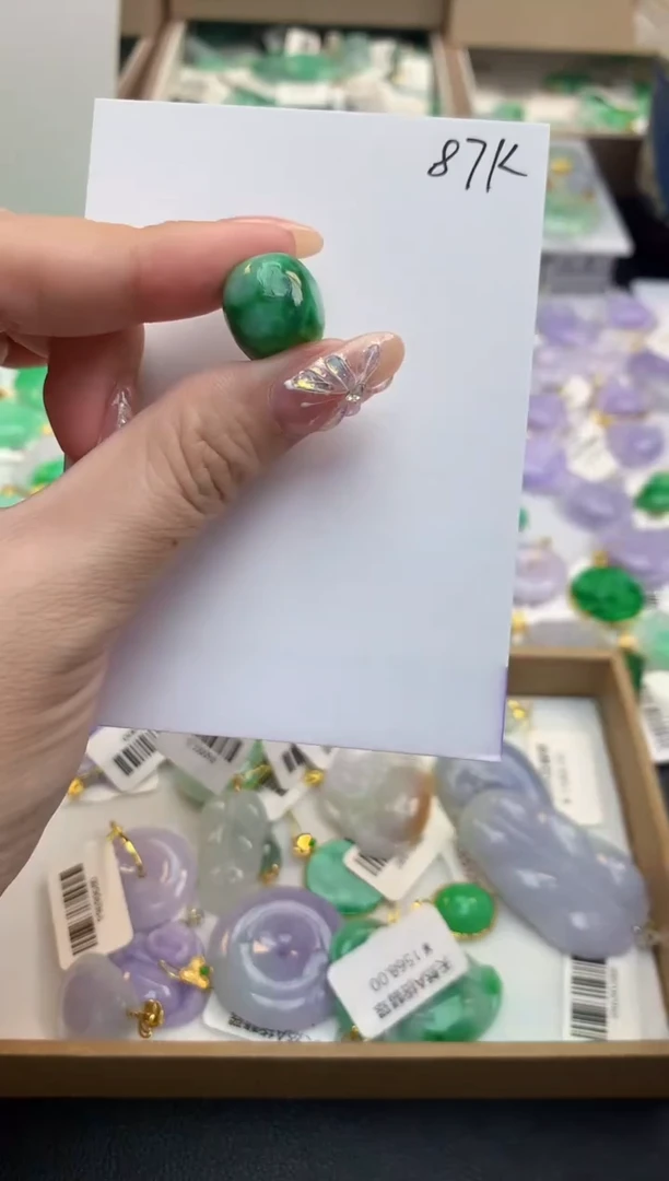 颈饰未镶嵌翡翠天然缅甸A货翡翠