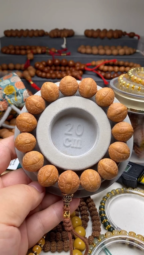 凤眼菩提手串12W小飞侠超头17.5mm