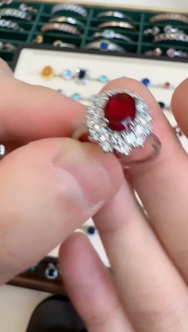 未镶嵌戒指红宝石红宝石戒指