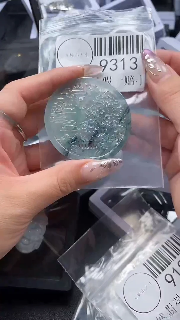 吊坠(不含链)未镶嵌翡翠9313