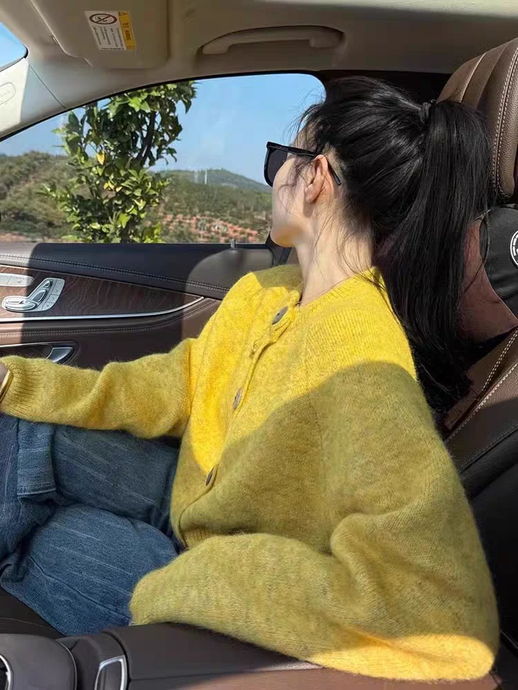 2025春季新款法式复古毛衣外套美式韩版时尚宽松黄色针织开衫女装