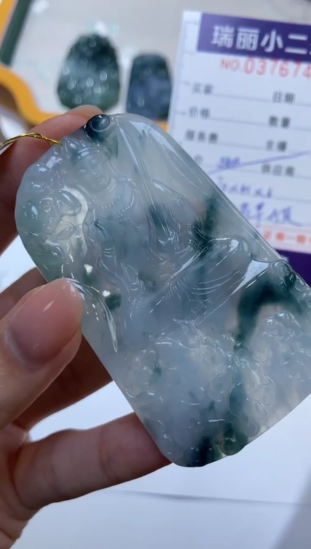 颈饰未镶嵌翡翠376867 多人