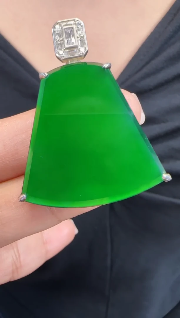 未镶嵌定制翡翠翡翠吊坠58