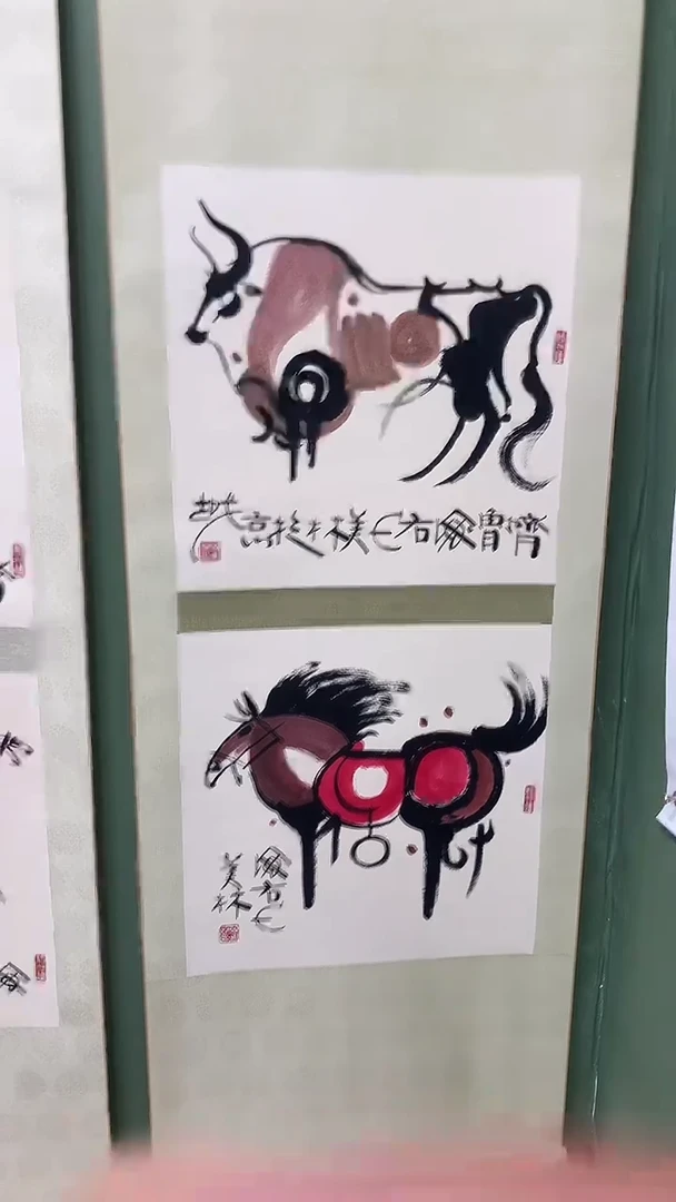 竖款精品卷轴，牛，马