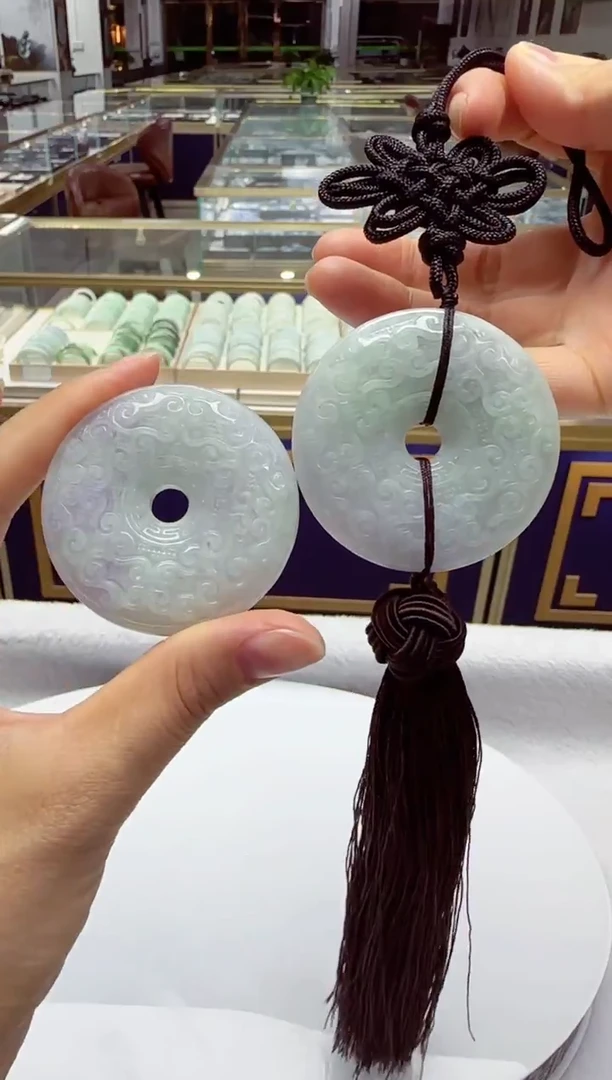 颈饰未镶嵌翡翠多样性发其一