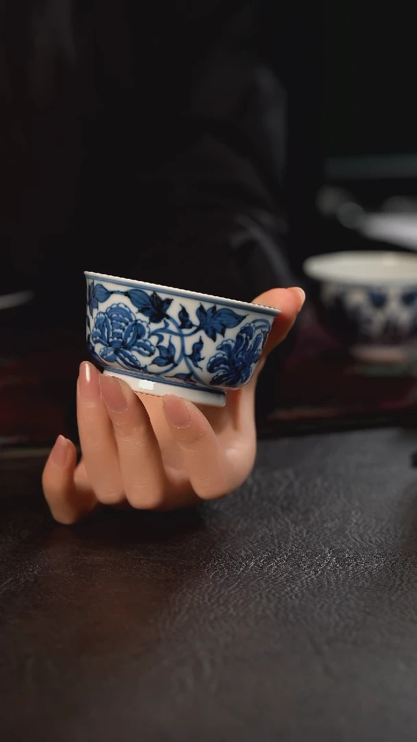 雲山敬古四季牡丹宽口普洱杯