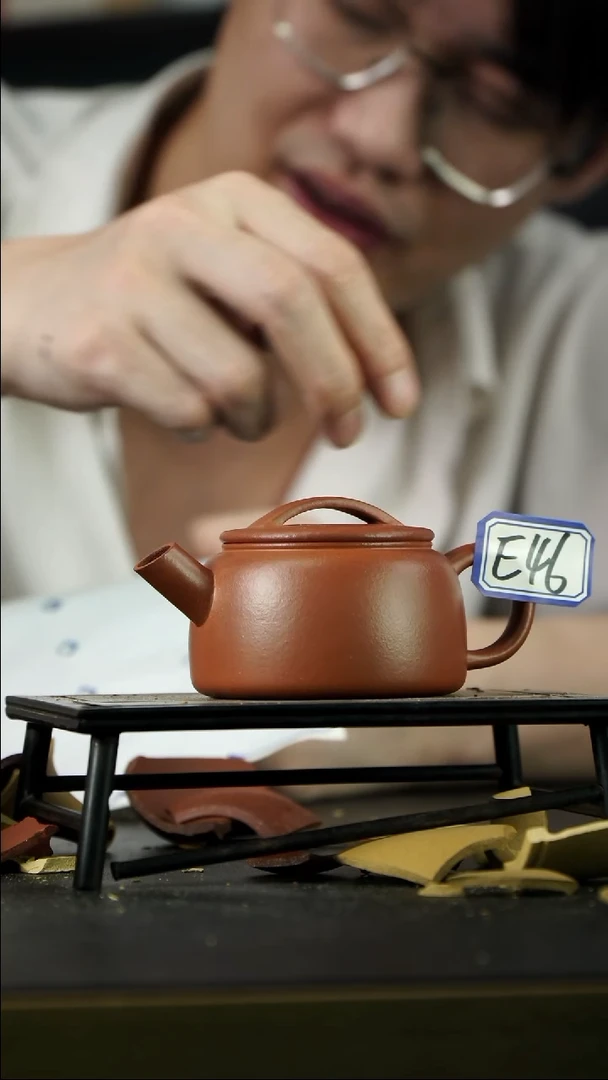 茶壶紫砂E46【小四紫砂】