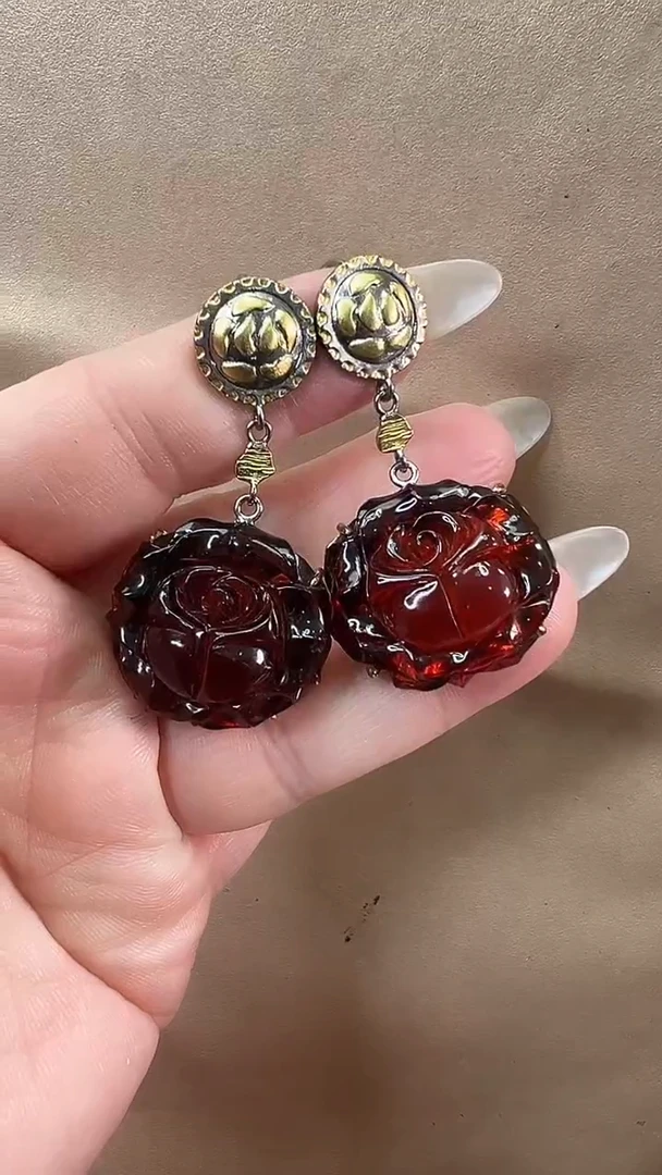 琥珀颈饰未镶嵌耳环