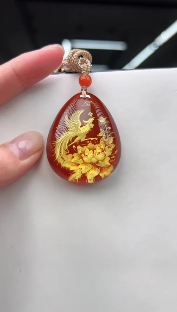 琥珀颈饰未镶嵌吊坠