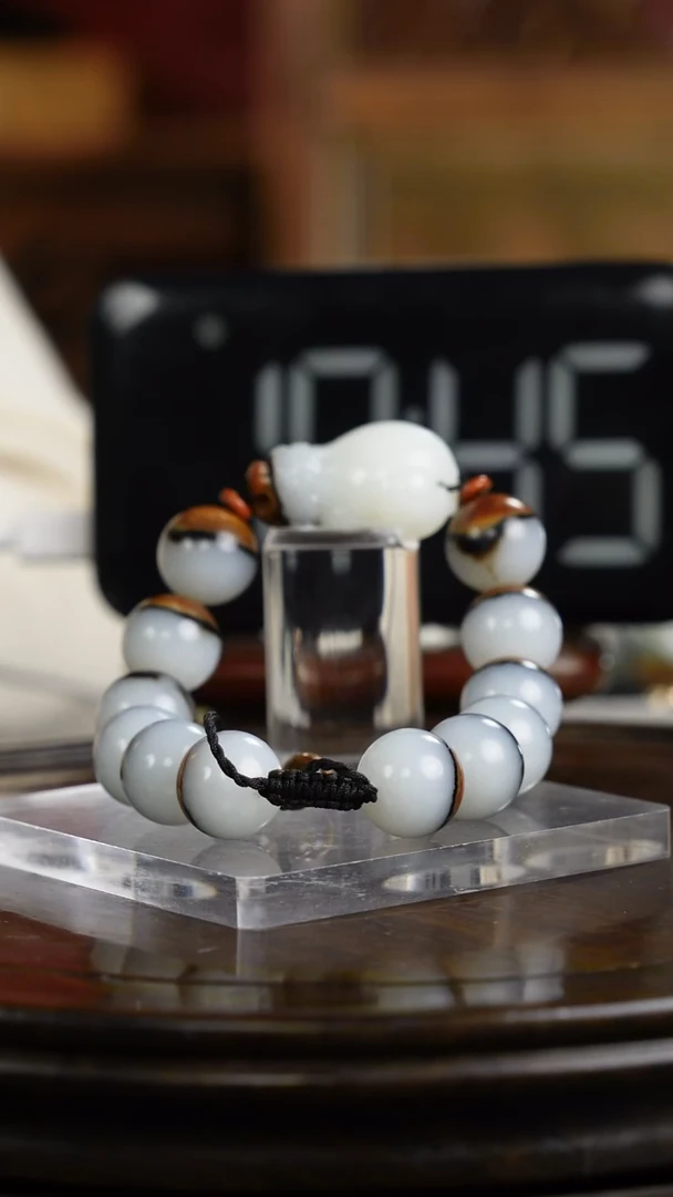 未镶嵌和田玉把件8**31